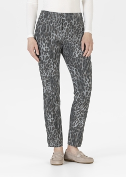 Stehmann Loli-740 schmale Pull-On Hose in Leo-Print in graphit